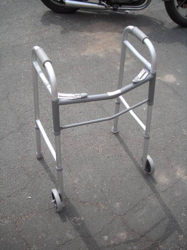 lot 58 image: Sunrise Brand Walker Like New