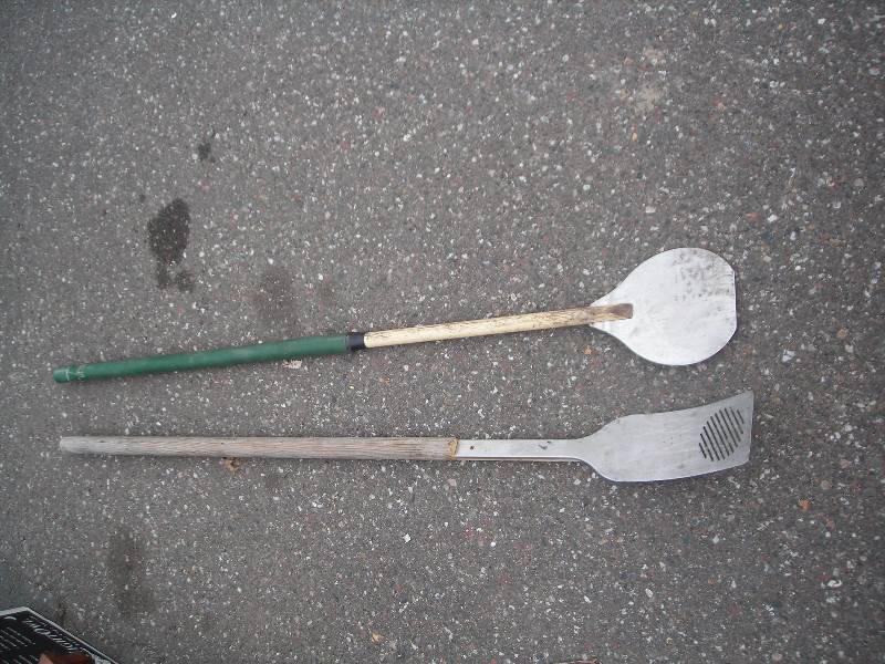 lot 62 image: 2-50 Inch Pizza Oven Utensils