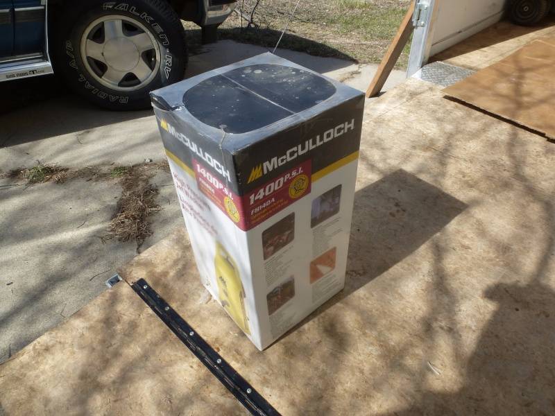 lot 32 image: Mc Culloch Power Washer