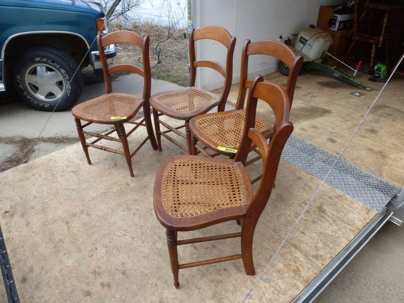 lot 36 image: Antique Wicker Chairs