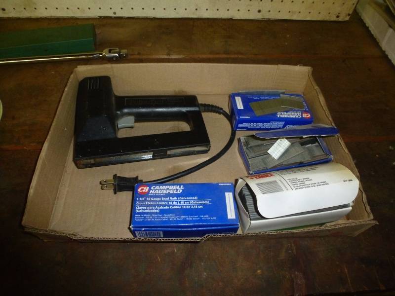 lot 107 image: Power Fast Electric Stapler