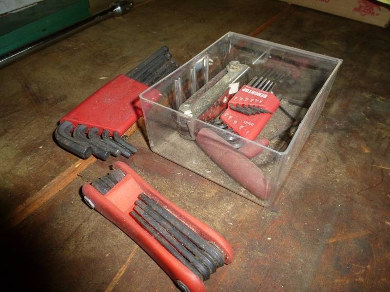 lot 108 image: Allen Wrench set