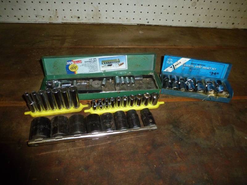 lot 115 image: Assorted Socket Set
