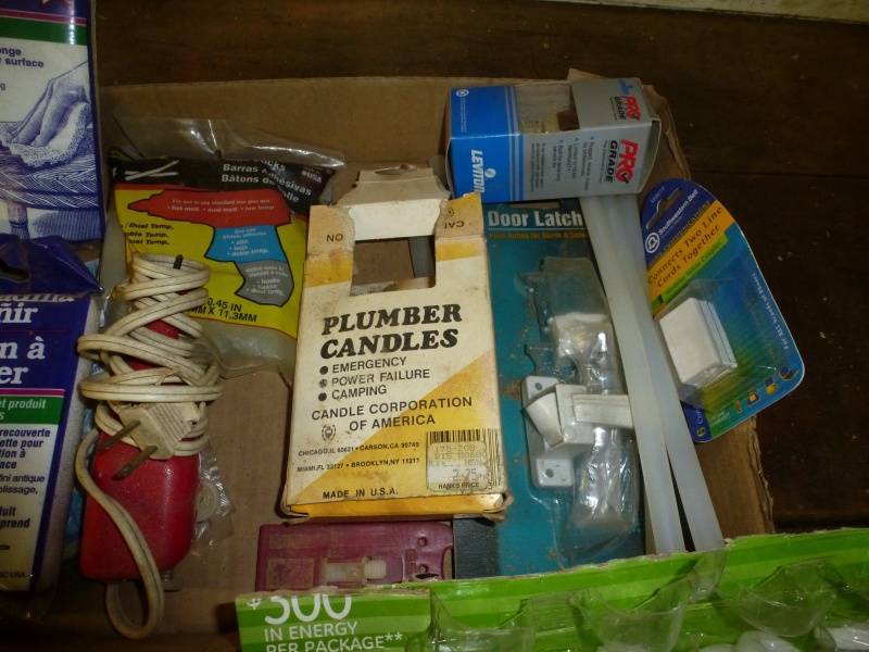 lot 163 image: Box of Assorted Light bulbs, switches, wood putty
