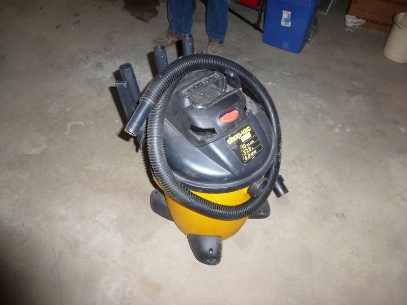 lot 176 image: Shop Vacuum