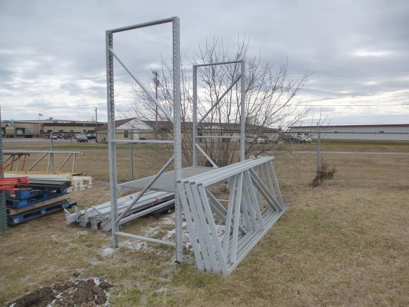 lot 20 image: Steel Pallet Racking