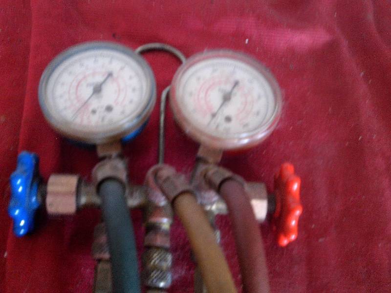ROBINAIR HOSES AND GAUGES FOR REFRIGERATION