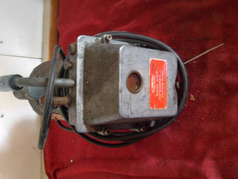 DAYTON REFRIGERATION VACCUME PUMP