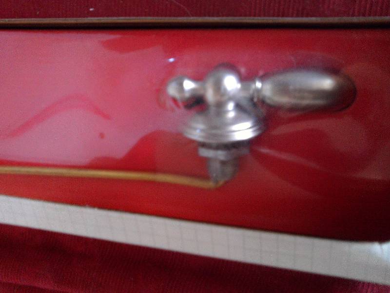 DELTA FLUSH LEVER