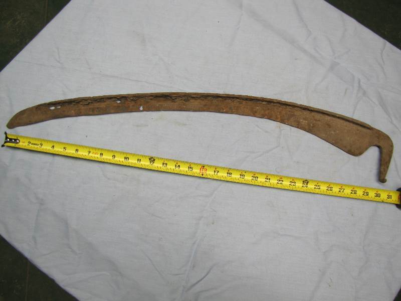 lot 1 image: Old Scythe Blade