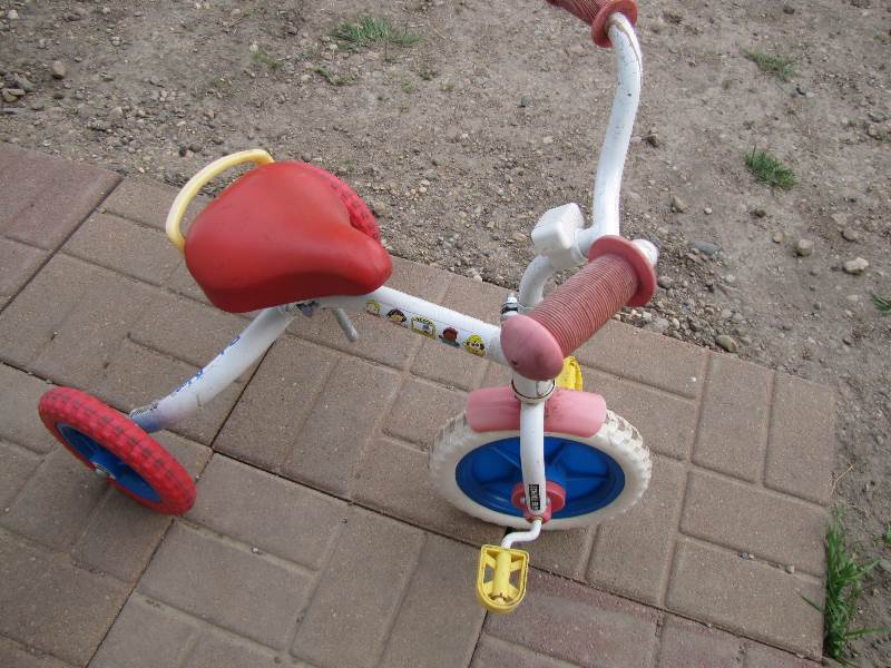 lot 23 image: Tricycle