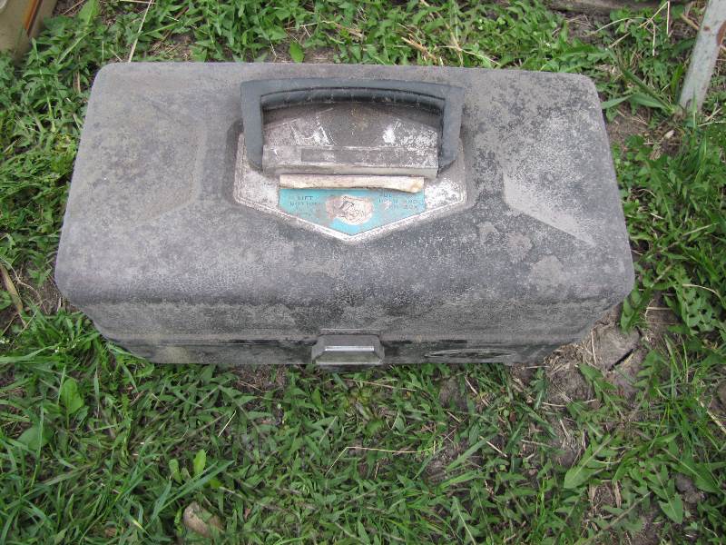 lot 53 image: Tackle Box w tackle #1