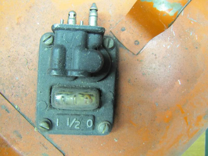 lot 57 image: Gas Tank for Boat