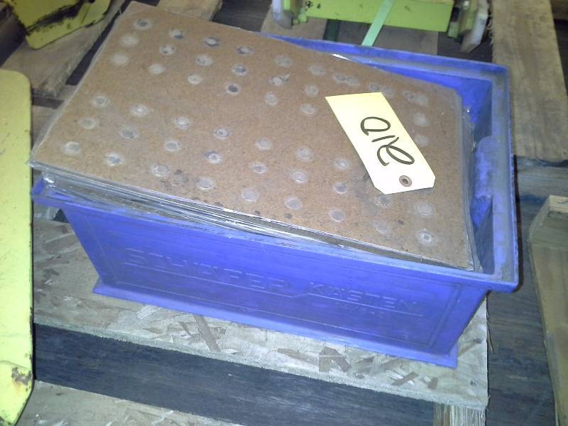 Bin of Magnetic Sheets