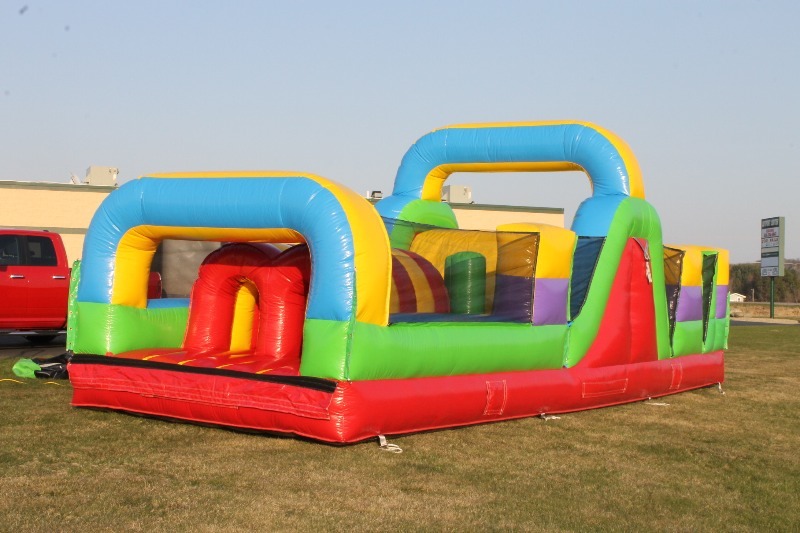 lot 7 image: 32 Retro Obstacle Course