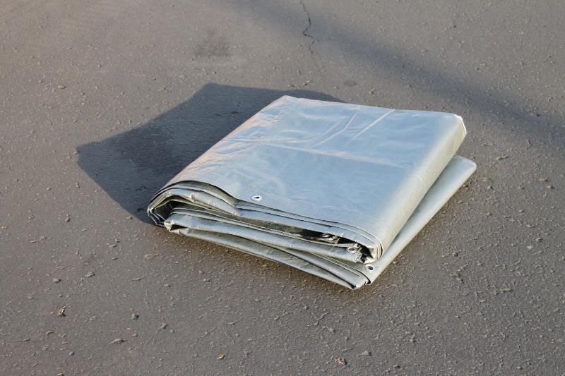 lot 38 image: 15 x 40 Tarp