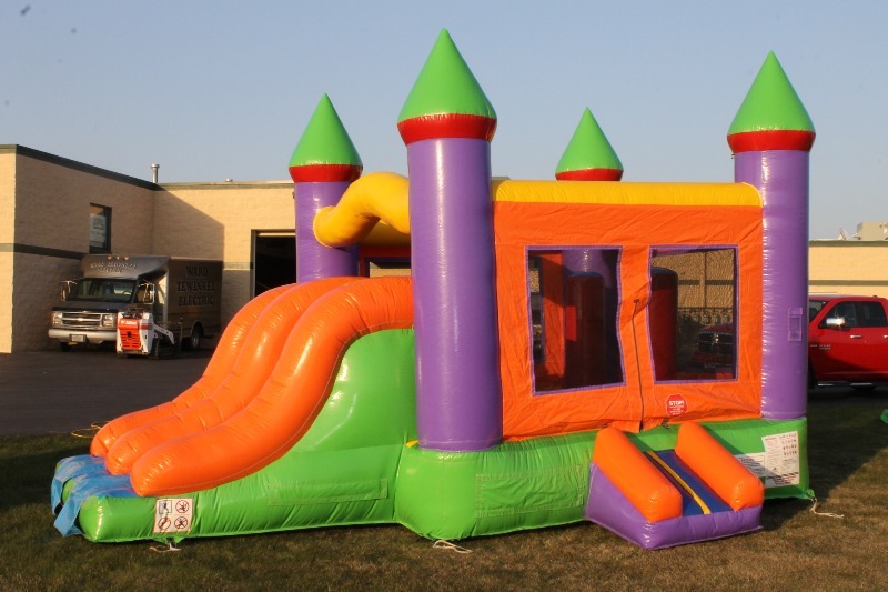 lot 11 image: Castle with Double Slides