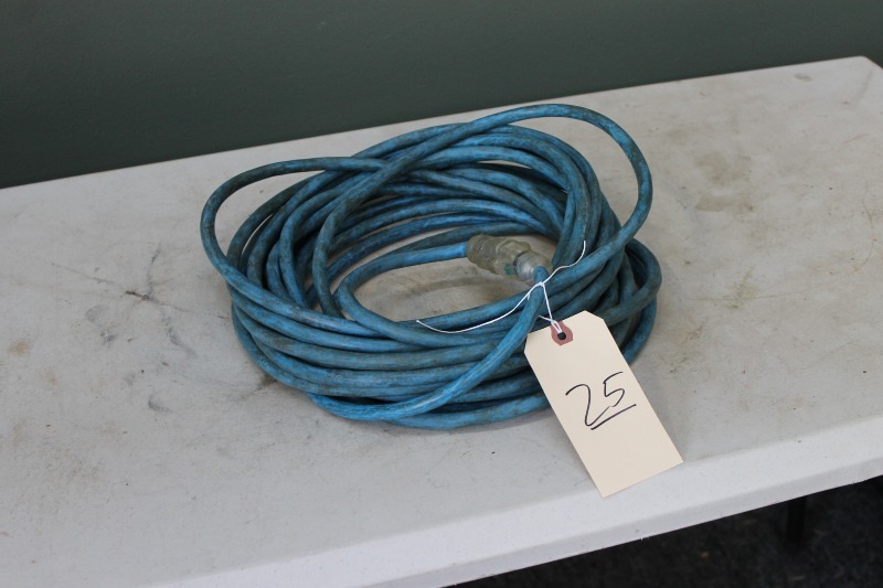 lot 25 image: 50 12 gauge extension cord