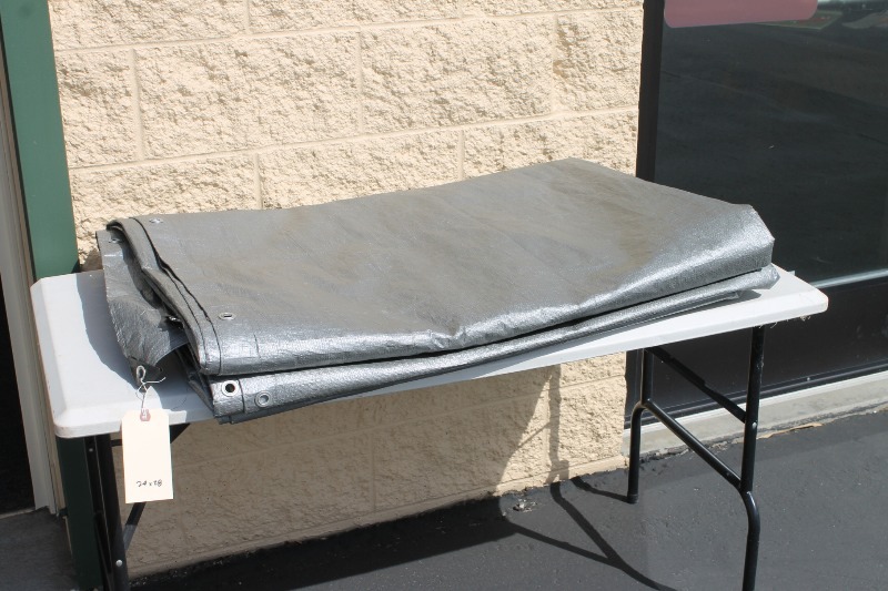 lot 60 image: 24 x 28 Tarp