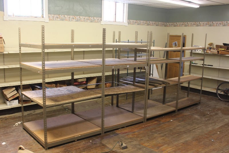 lot 50 image: Shelving