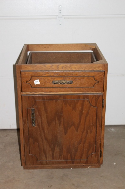 lot 29 image: Cupboard  Drawer, Lower Unit