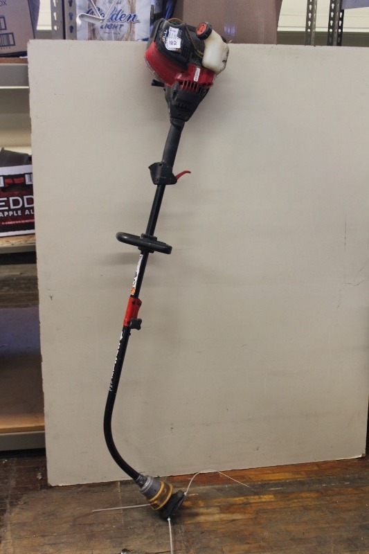lot 102 image: Weed  Whip