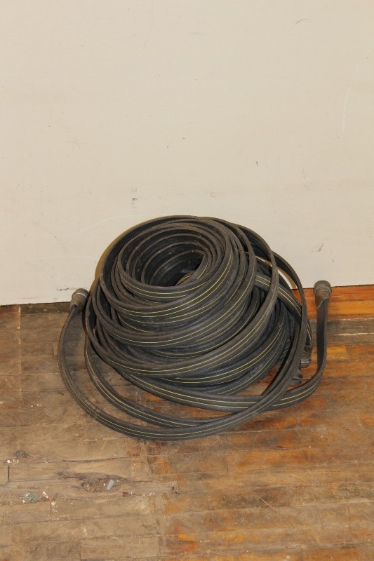 lot 103 image: Hose