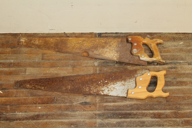 lot 112 image: Hand Saws