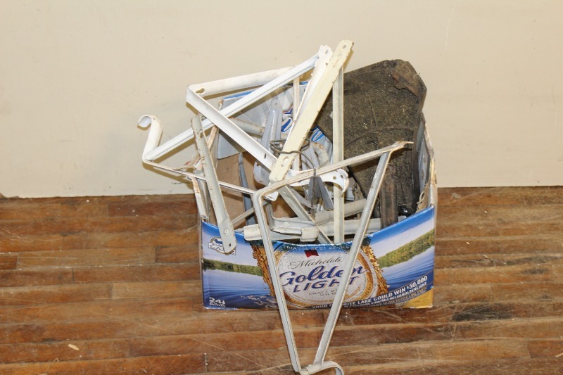 lot 118 image: Closet Shelving Brackets