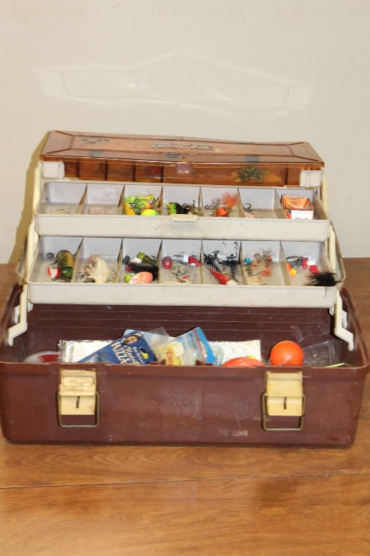 lot 61 image: Tackle Box with Tackle