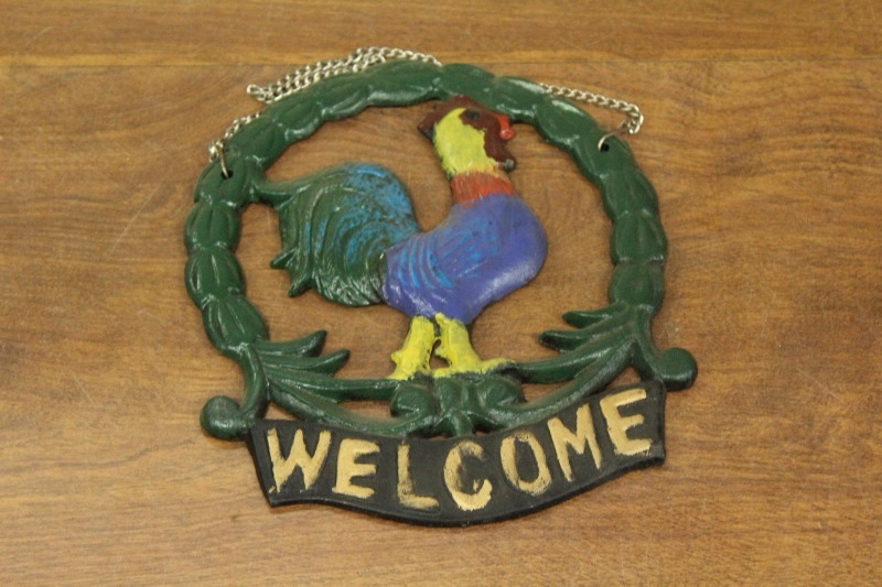 lot 77 image: Home Dcor