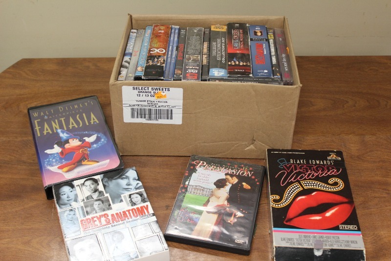 lot 123 image: Movies