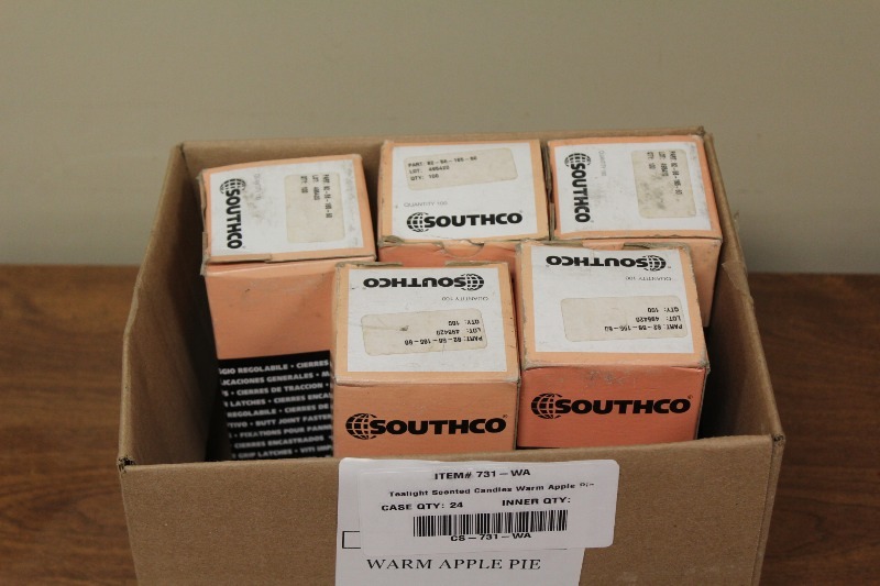 lot 145 image: Lion Quarter Turn Fasteners