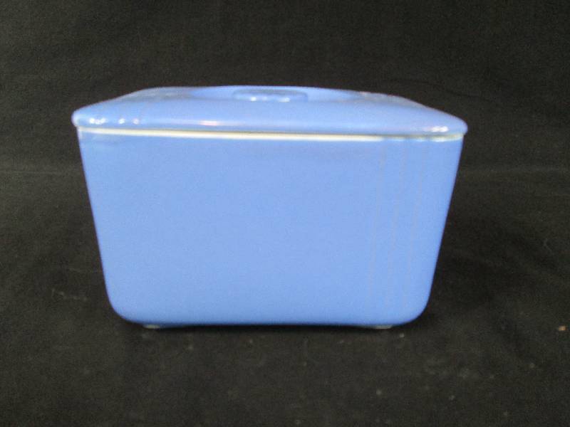 Hall Blue Westinghouse Refrigerator Covered Dish