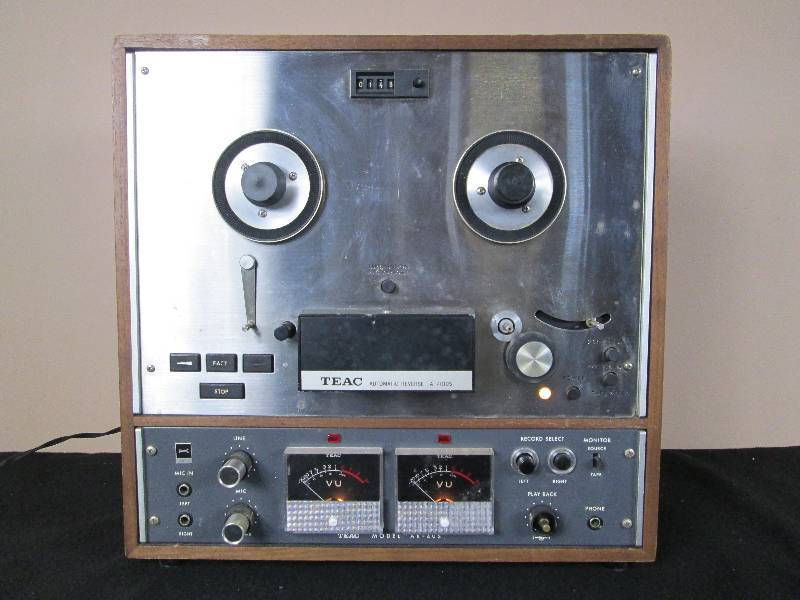 Vintage TEAC A-4010S Reel to Reel