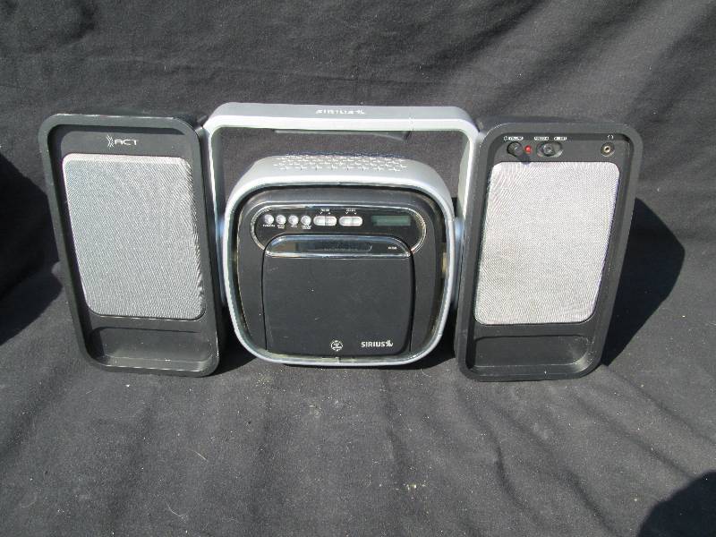 Sirius Xact Boom box