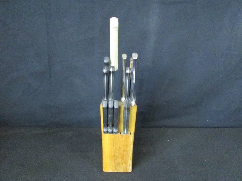 Knifes and Knife Block