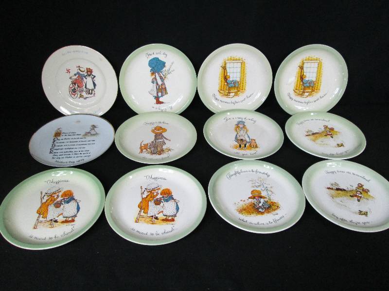 12 Holly Hobbie Collector Plates
