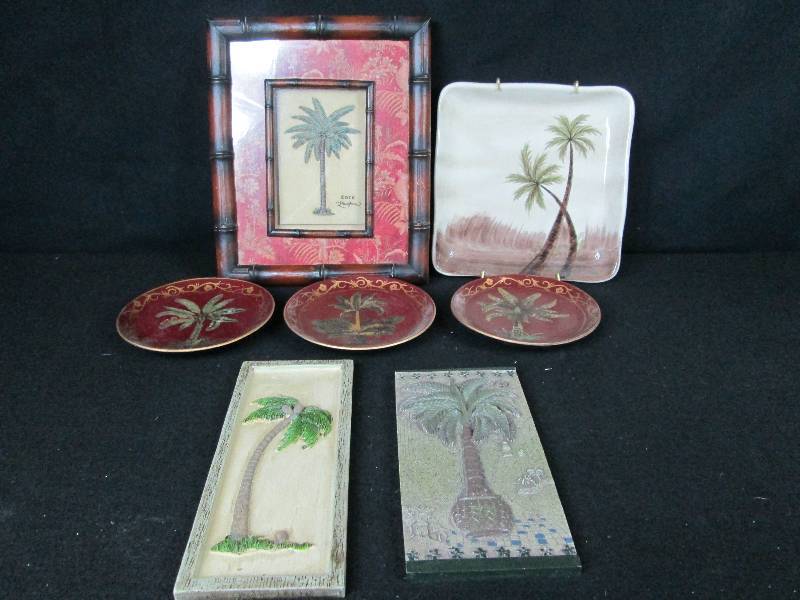 Palm Tree Decor.