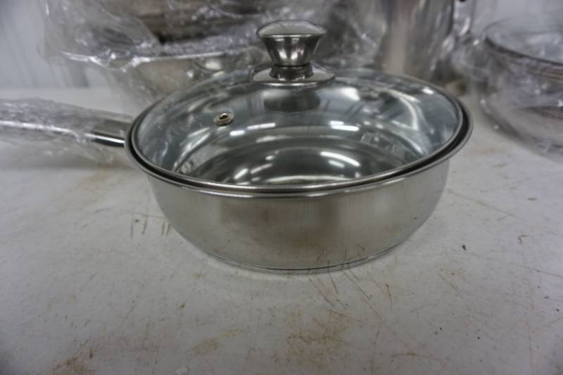 lot 50 image: 13 PC Stainless Steel Cookware Set