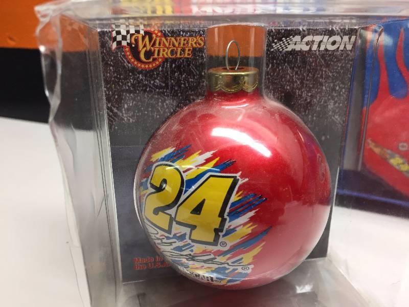 lot 42 image: JEFF GORDON NASCAR MEMORABILIA