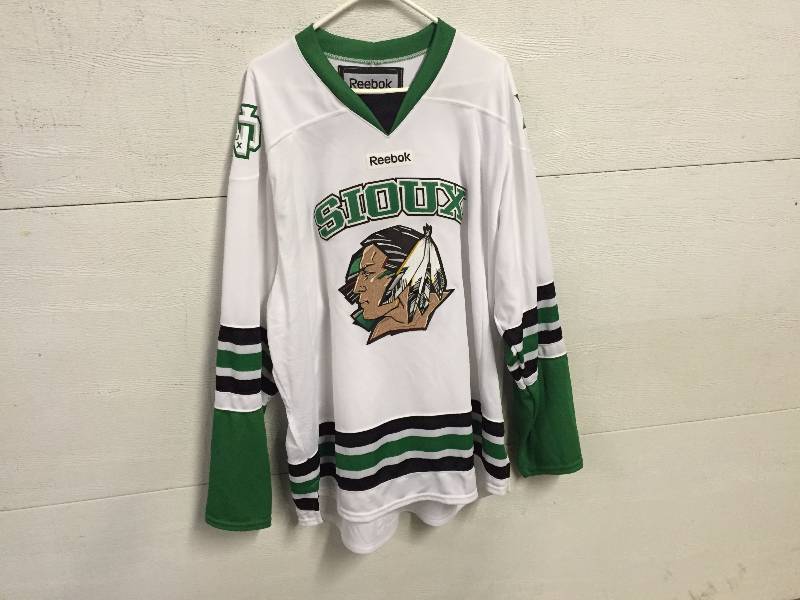 sioux hockey jerseys