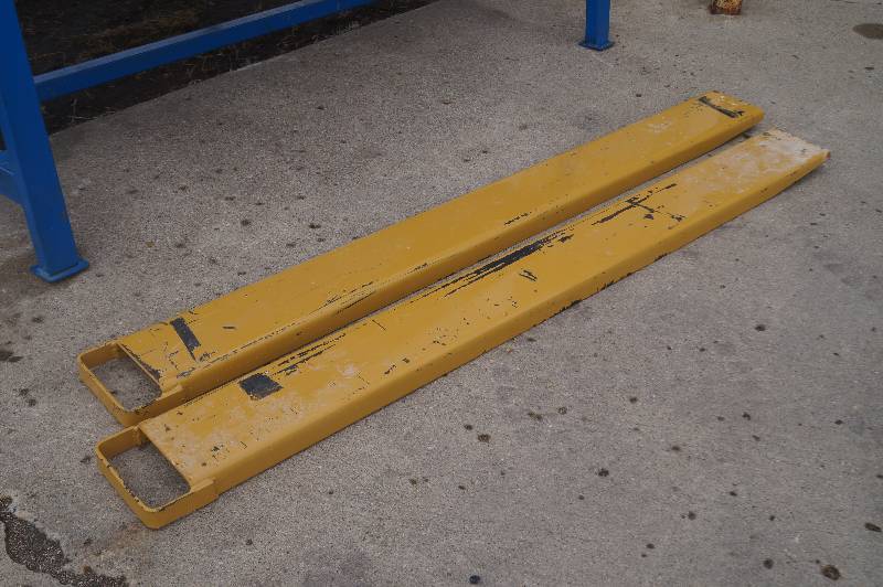 Forklift  Fork Extensions