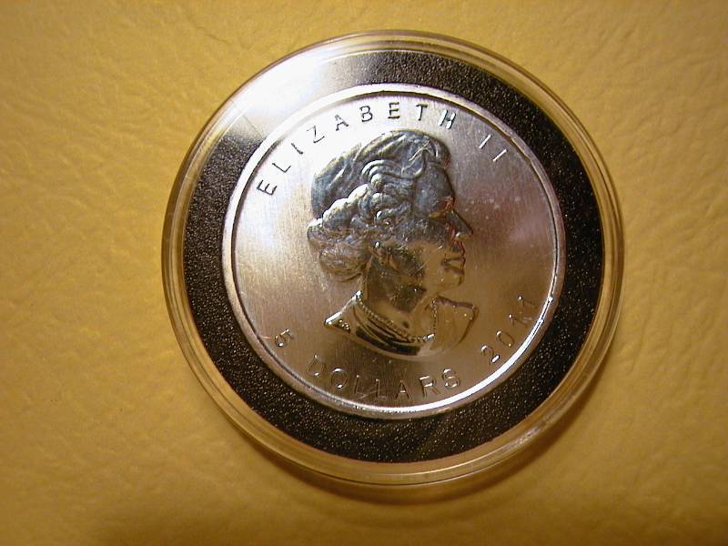 18. 2011 1 oz Canadian Maple BU