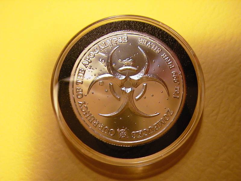32. 2018 SILVER ZOMBUFF ZOMBUCKS 1 TROY OZ .999 FINE AMERICAN BUFFALO