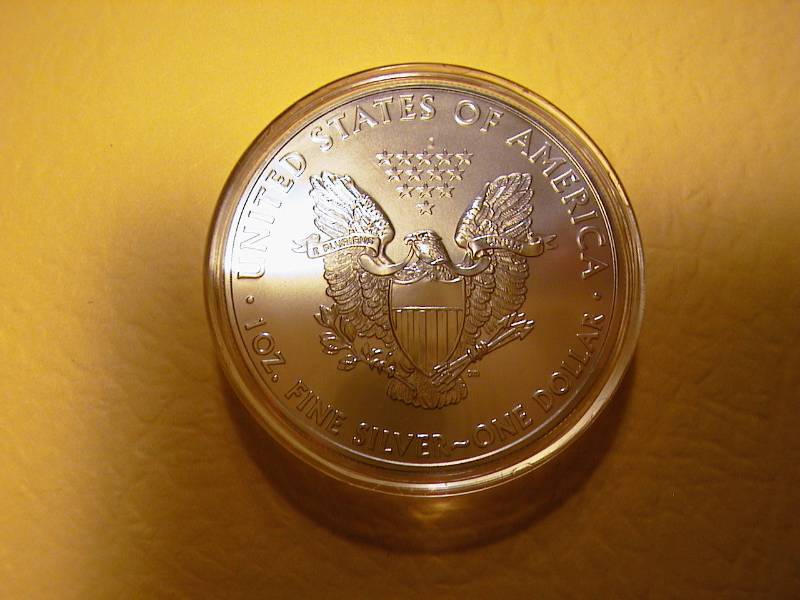 40. 2011 Silver American Eagle Bullion Coin BU 1 Troy Oz.