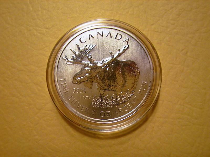 57. 2012 1 oz Silver Canadian Moose Bullion Coin (Wildlife Series) BU