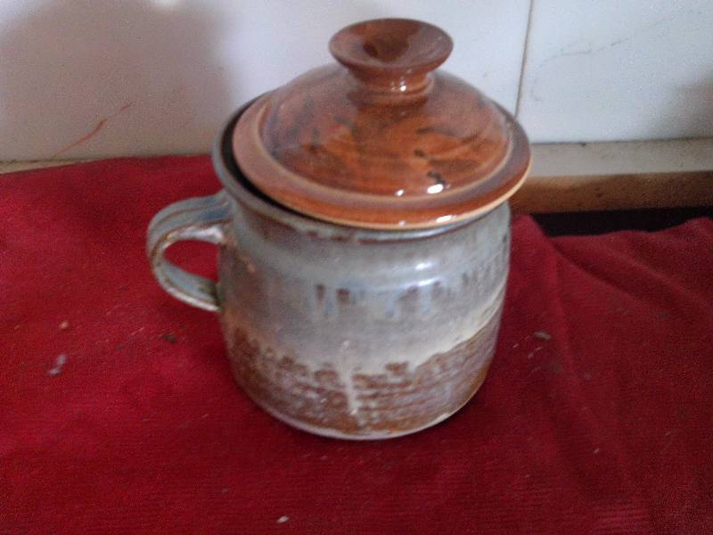 STONE HANDLED DISH