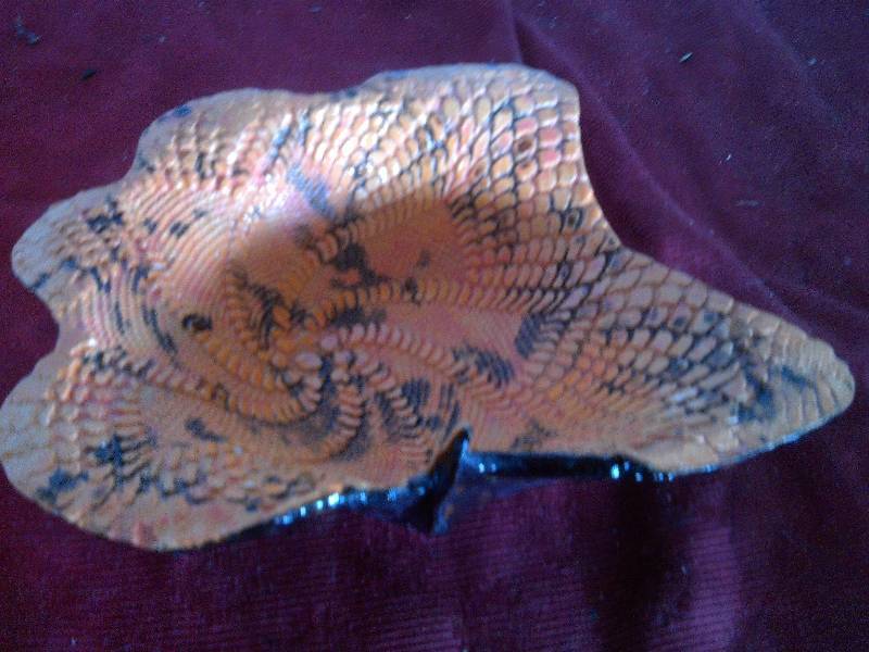 VINTAGE DISH
