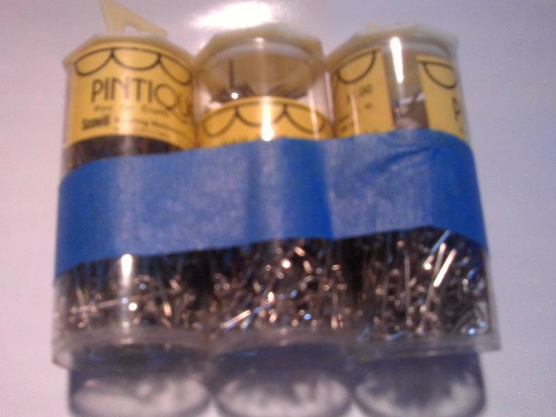 3 CONTAINERS CRAFTING PINS
